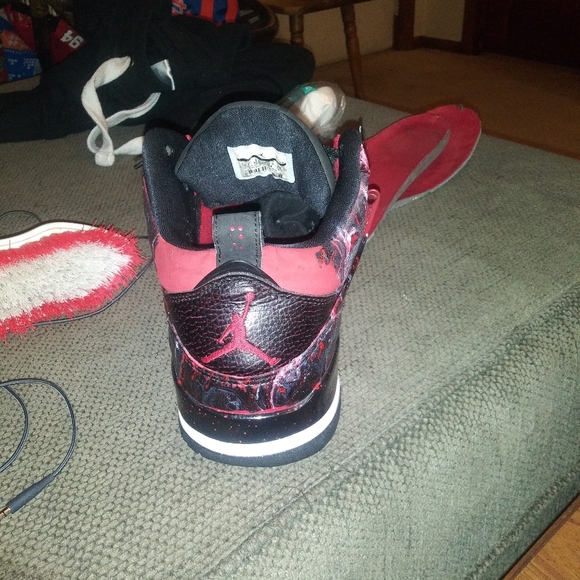 Custom Jordan flight 45s - Picture 3 of 8